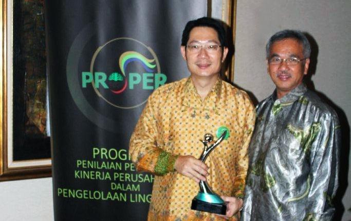 Proper Award 2013