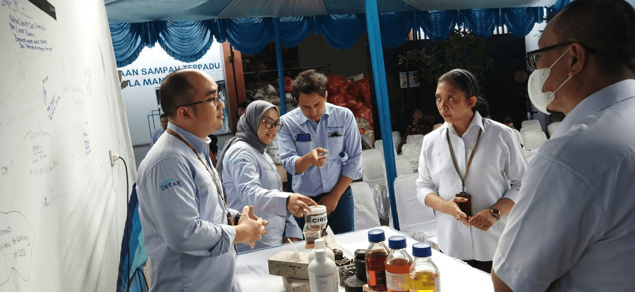 Vice President Secretariat Visits Chandra Asri’s Waste Management Initiative
