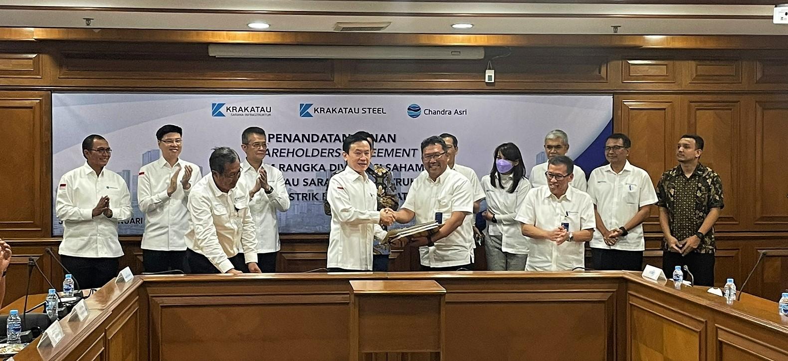 Chandra Asri Tandatangani Perjanjian Jual Beli Saham Anak Usaha Krakatau Steel