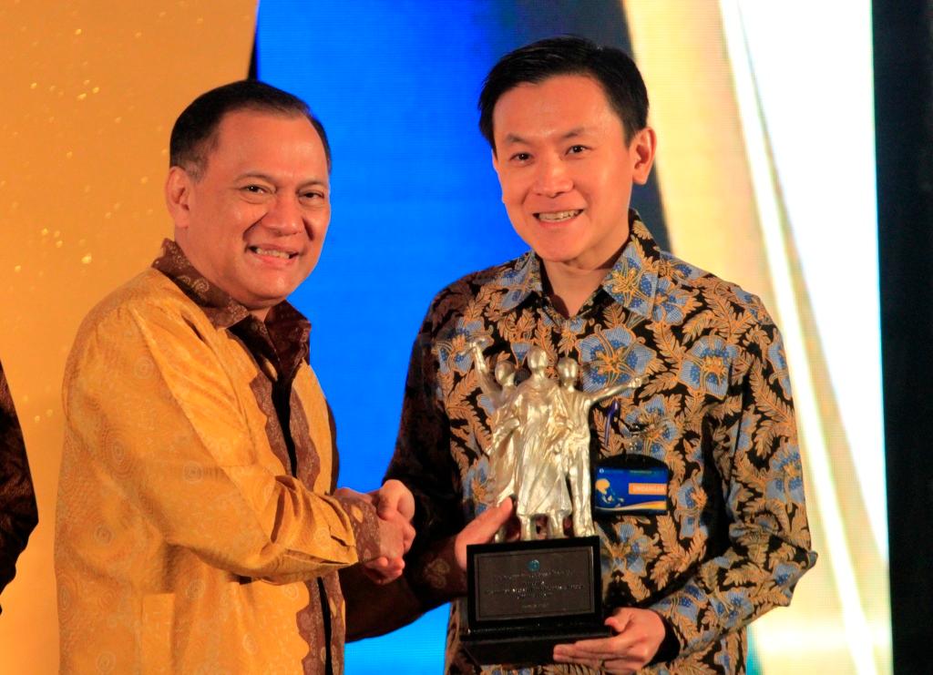 CAP Received "Best Contact Liaison" Award from Bank Indonesia