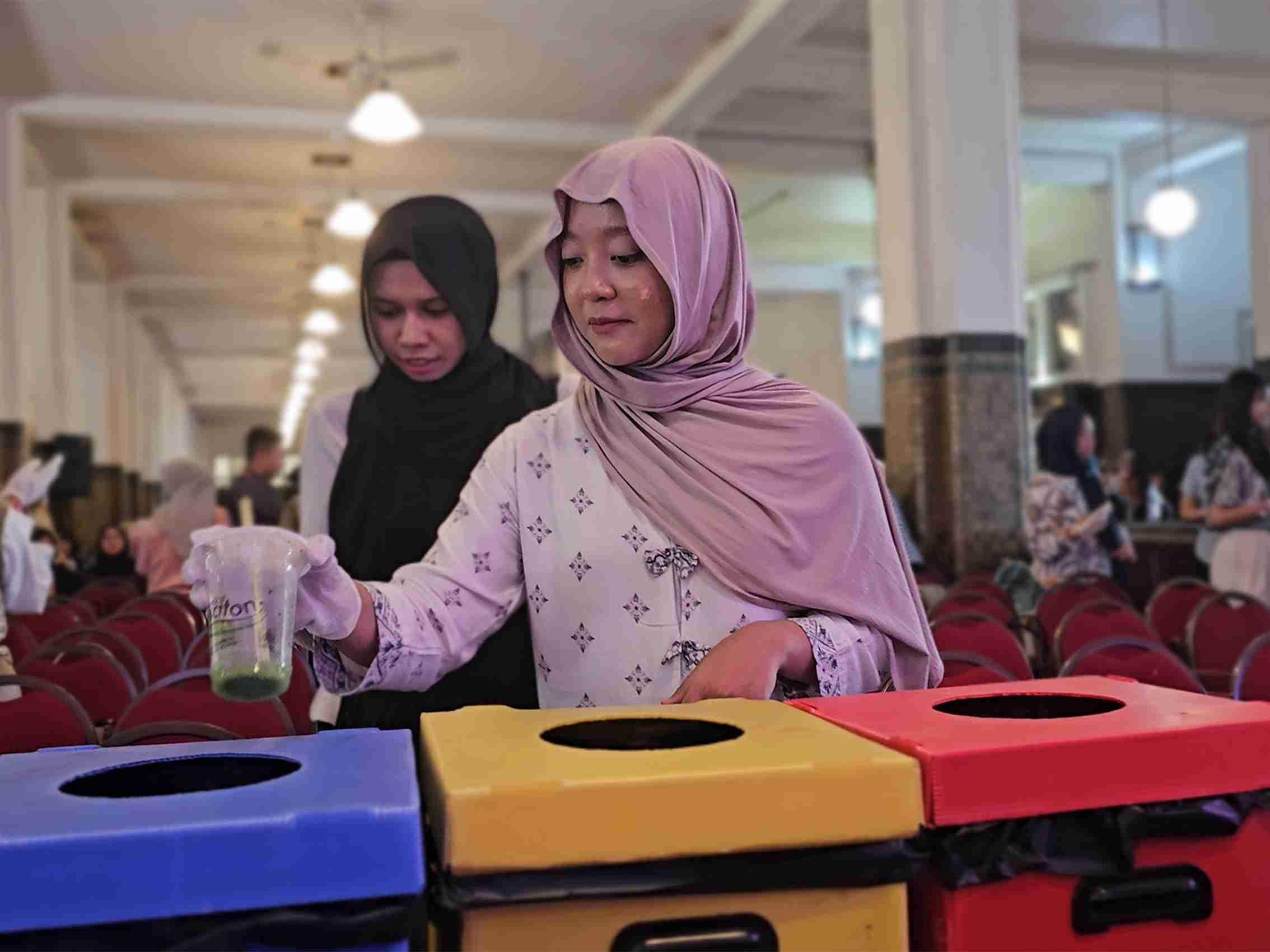 Aksi Pilah Sampah di Global Village Didukung Kampanye Indonesia Asri