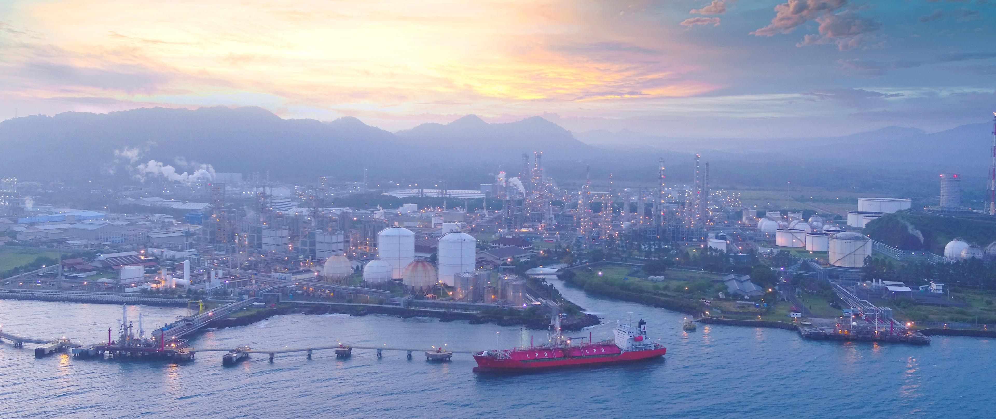 Chandra Asri dan Ecovance Kembangkan Ekosistem Plastik Biodegradable di Indonesia